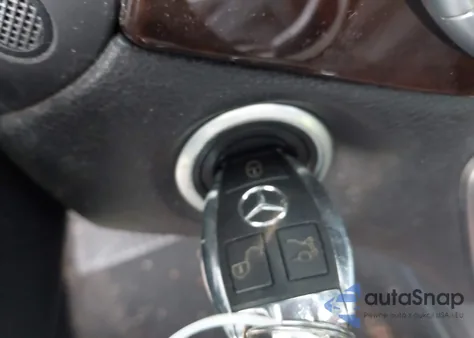 2014 Mercedes-Benz Cla 250 z USA, uszkodzony, nr VIN WDDSJ4EB7EN053561